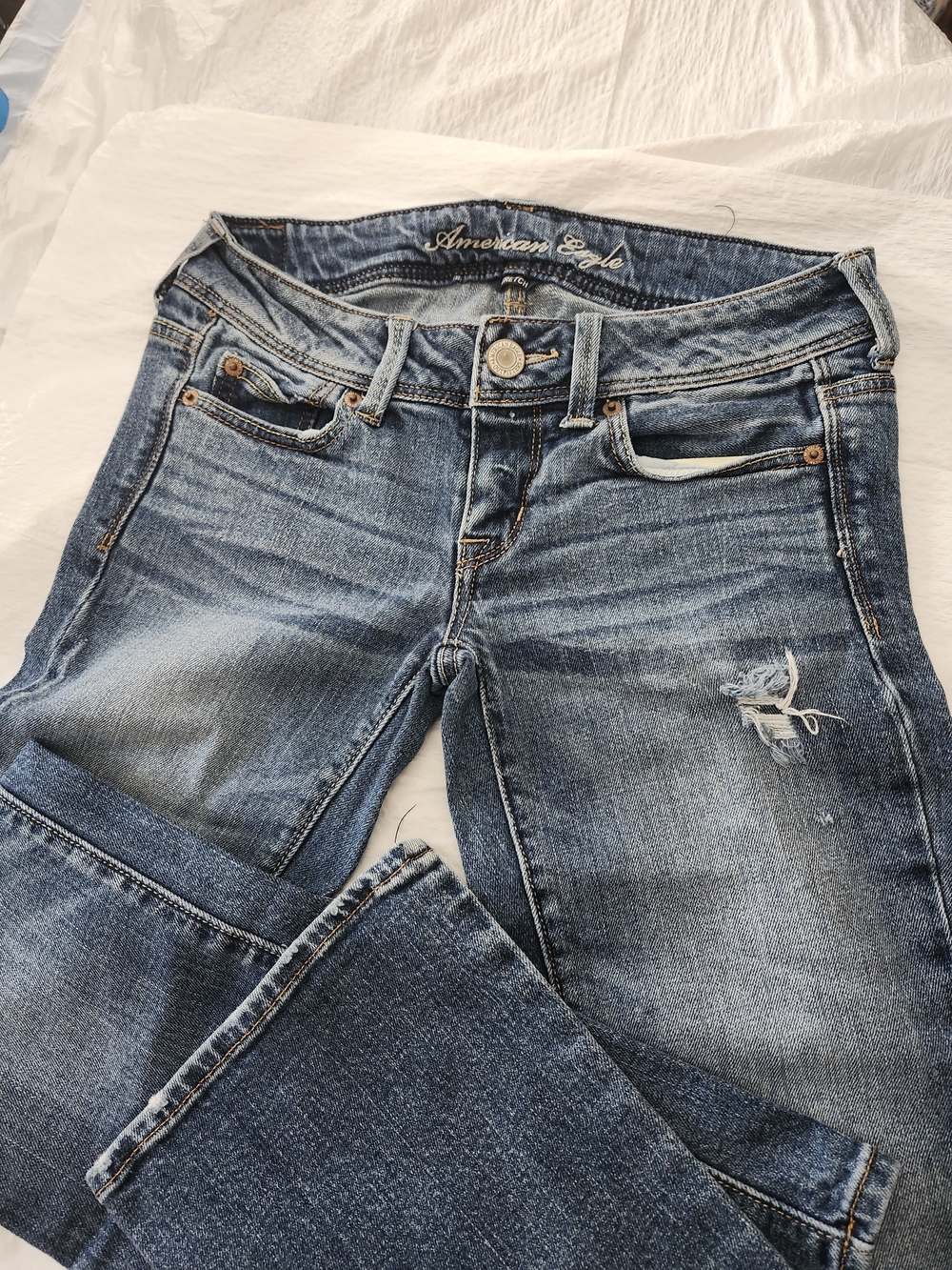 American Eagle Outfitters Women's Blue Boot Cut Jeans with Light Distressing
